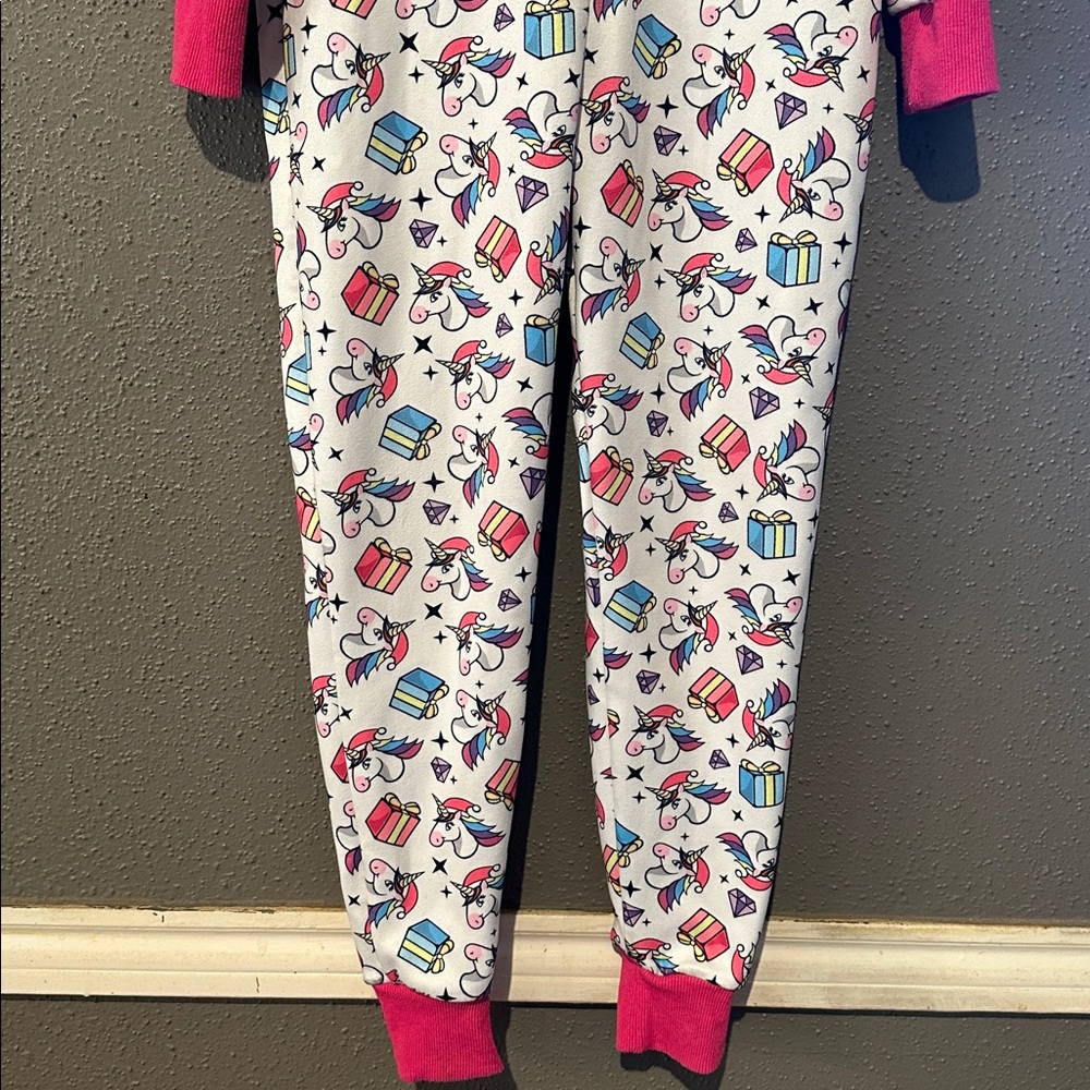 LOLA + THE BOYS UNICORN CHRISTMAS ONESIE - Picture 9 of 12